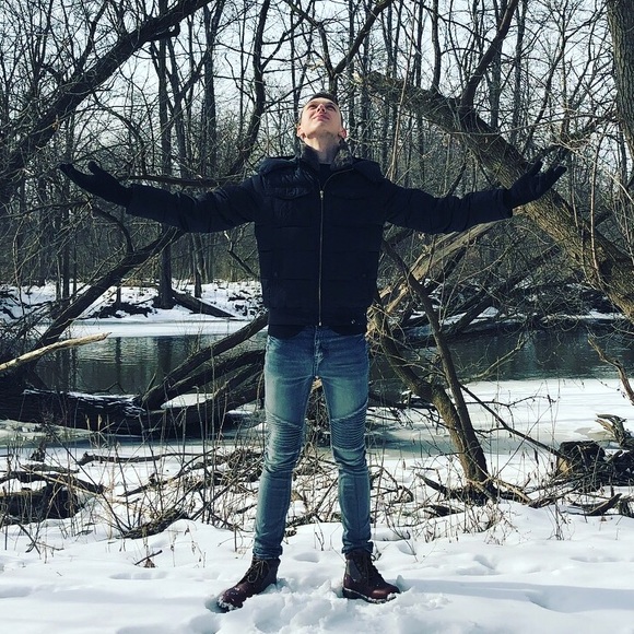 Meet your Posher, Michael - Picture 1 of 1